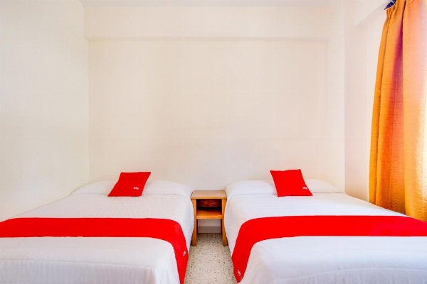 Hotel La Estancia image 8